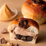 ゴディバパン店舗「あんみそショコラパン」取扱！つぶれない店・井上咲楽コラボ～godiva bakery tokyo